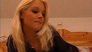 Charmeuses Sexy porn video